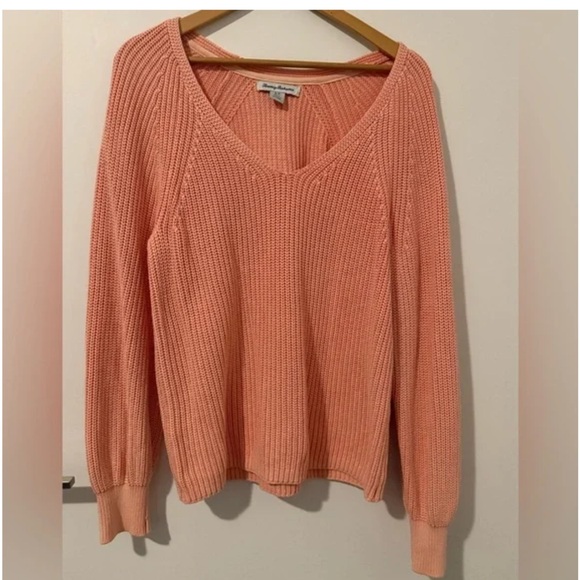 Tommy Bahama Sweaters - Tommy Bahama Women's Peach V-Neck Sweater